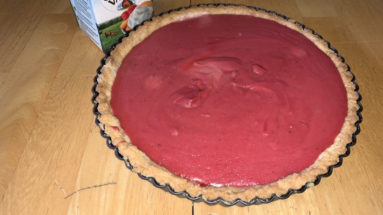 Cranberry Curd Shortbread Tart